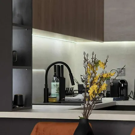 Modern Cevahir Stay, Balcony Views, Free Parking Apartament *